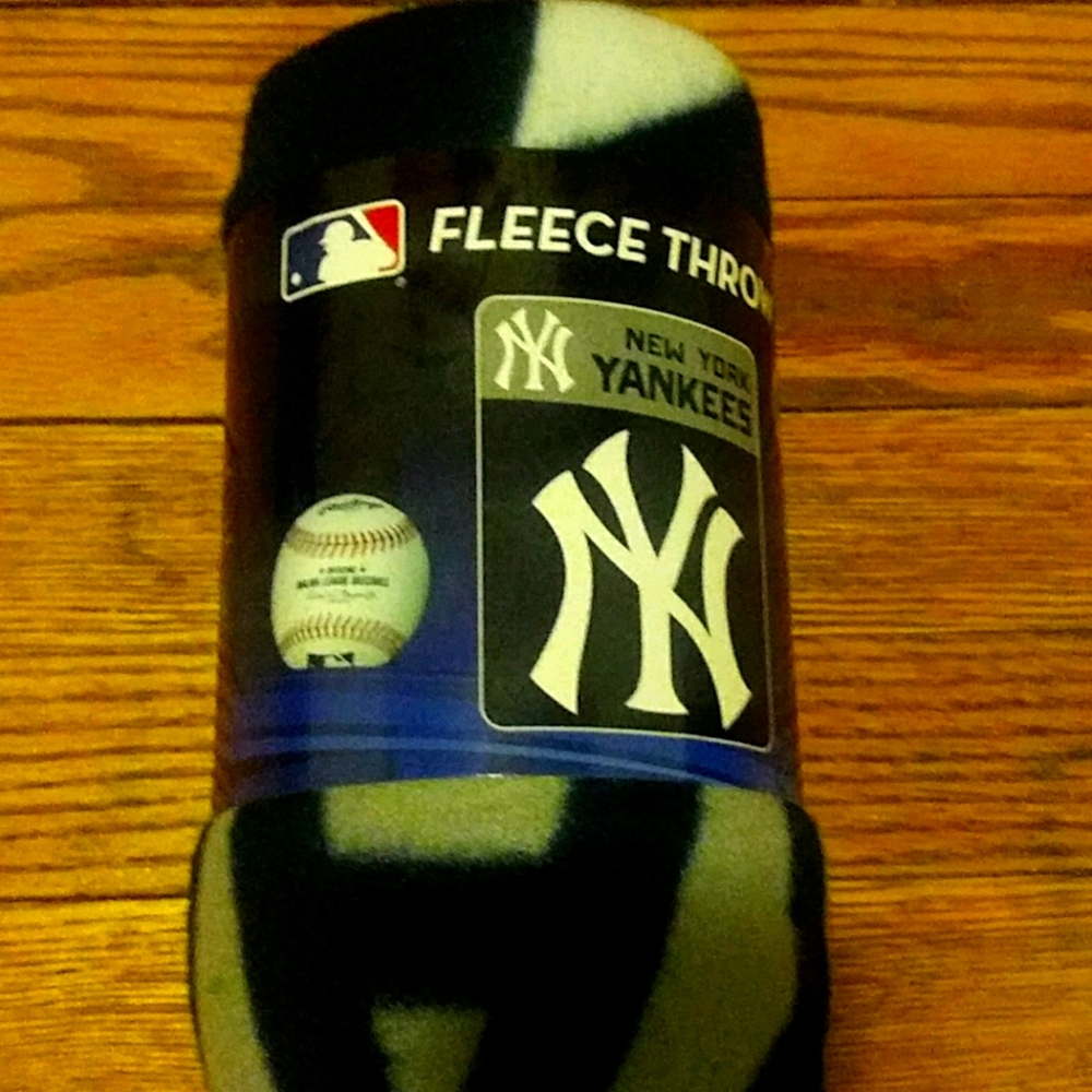 Yankees Fleece throw